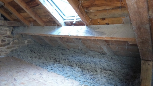 Isolation combles Finistère soufflage de ouate de cellulose