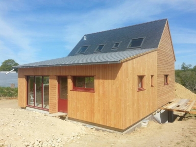 Maison bois Finistère couverture zinc et ardoise