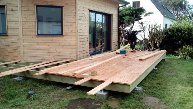 Platelage en pin douglas naturel