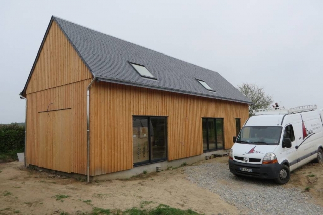 maison bois bardage couvre joint