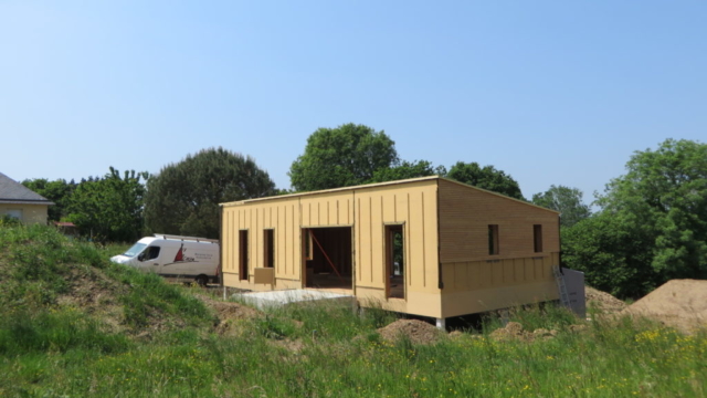 maison de plain pied bois loperhet