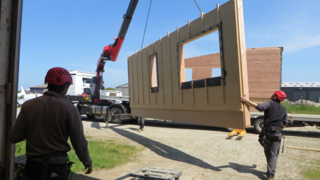 maison de plain pied bois loperhet