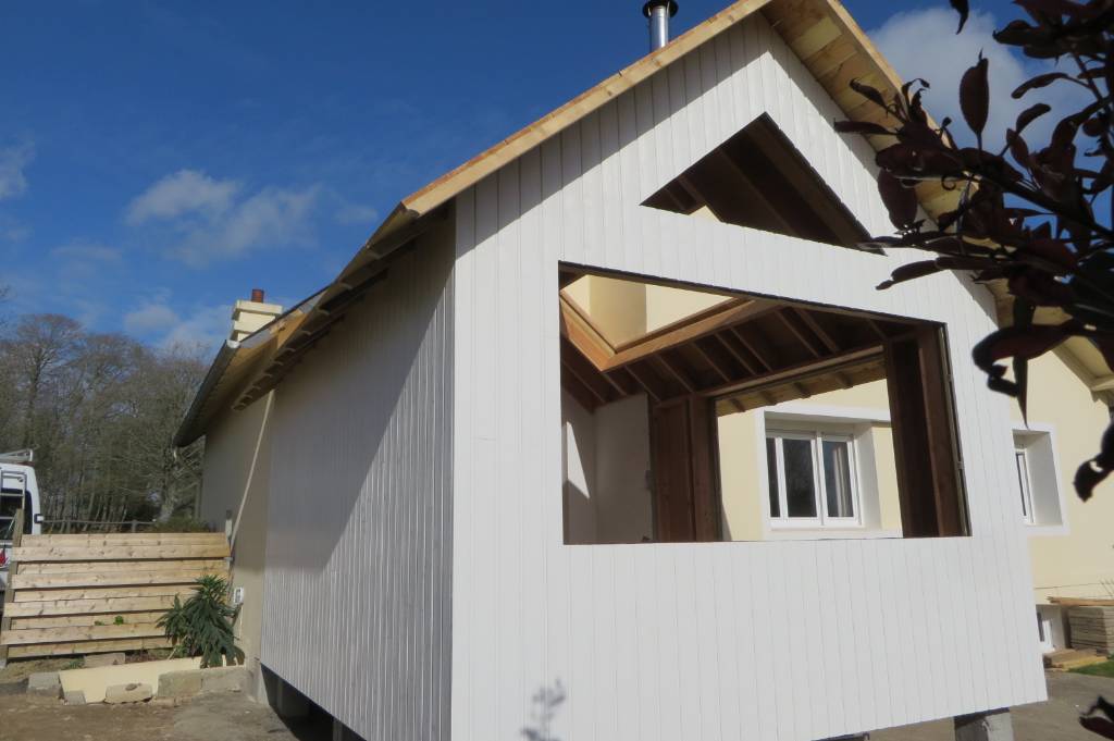 Extension bois bardage blanc lannilis